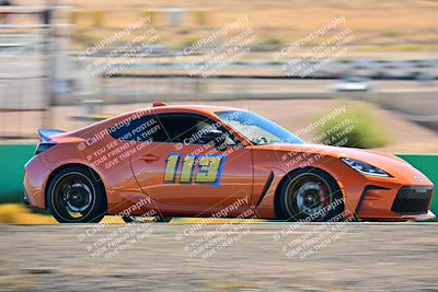 media/Oct-18-2025-Extreme Speed (Sat) [[d6d7e1fef1]]/Red-Green/